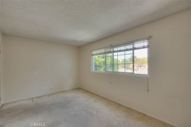 700 E Lake Drive E 7, Orange, CA 92866