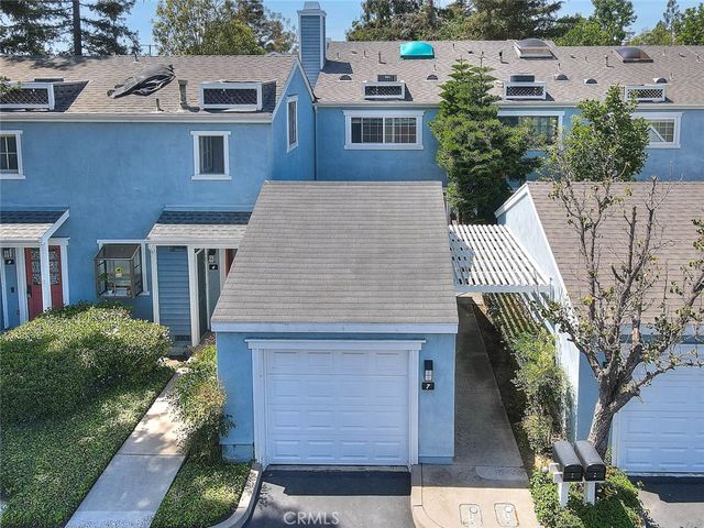 700 E Lake Drive E 7, Orange, CA 92866