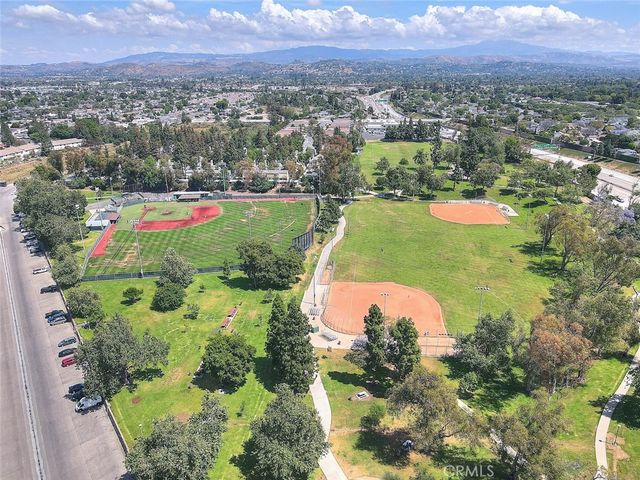 700 E Lake Drive E 7, Orange, CA 92866