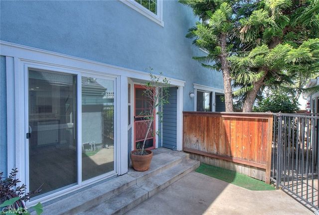 700 E Lake Drive E 7, Orange, CA 92866