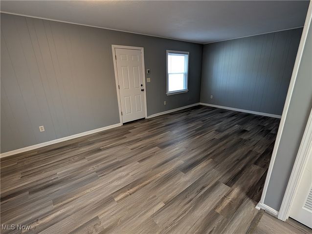 2289 Bailey Road, Cuyahoga Falls, OH 44221