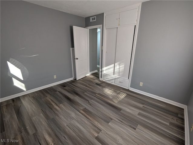 2289 Bailey Road, Cuyahoga Falls, OH 44221