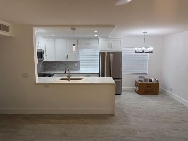 790 Burgundy Q, Delray Beach, FL 33484