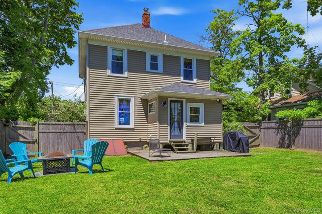 185 Cedar Avenue, Patchogue, NY 11772