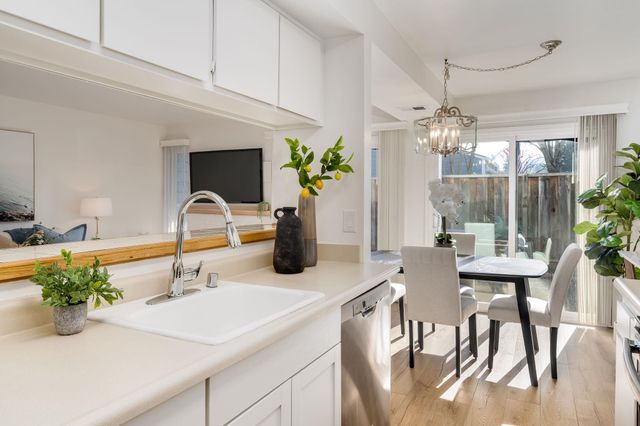 218 Ashley Cir, Danville, CA 94526