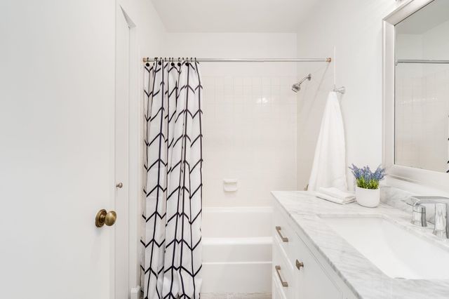 218 Ashley Cir, Danville, CA 94526