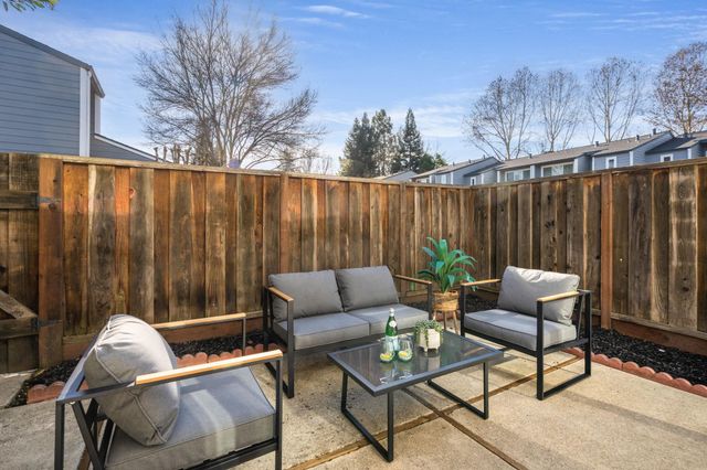 218 Ashley Cir, Danville, CA 94526