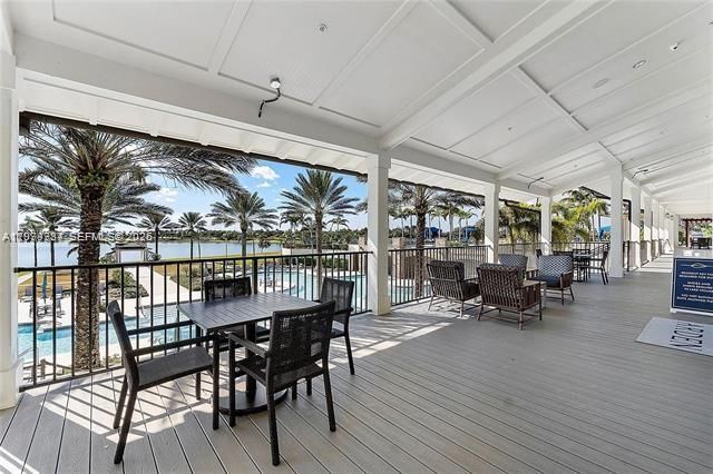 19861 Whispering Creek Road 225, Loxahatchee, FL 33470