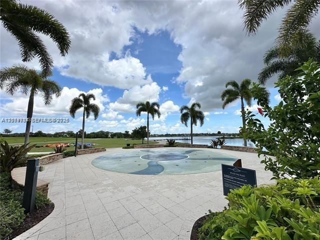 19861 Whispering Creek Road 225, Loxahatchee, FL 33470