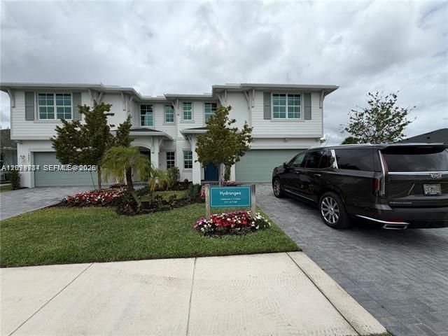 19861 Whispering Creek Road 225, Loxahatchee, FL 33470