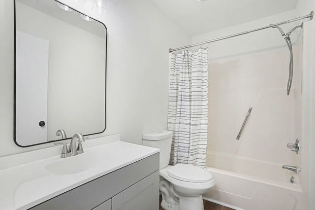 206 56th Ave. N, North Myrtle Beach, SC 29582