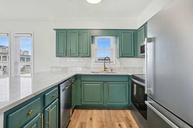 206 56th Ave. N, North Myrtle Beach, SC 29582