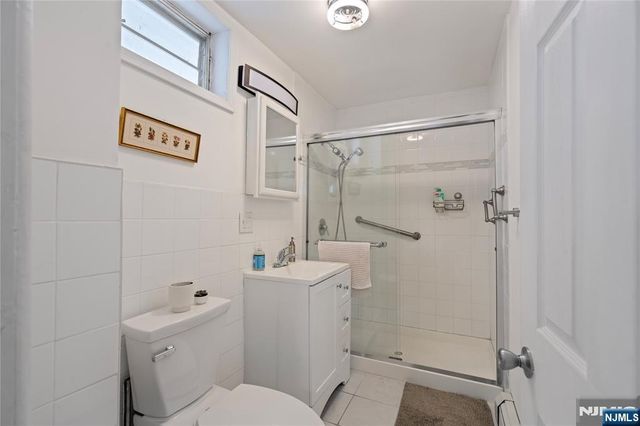323 John Street, Harrison, NJ 07029