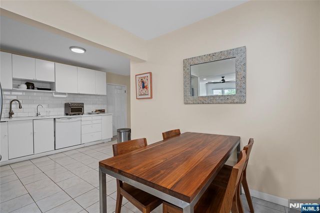 323 John Street, Harrison, NJ 07029