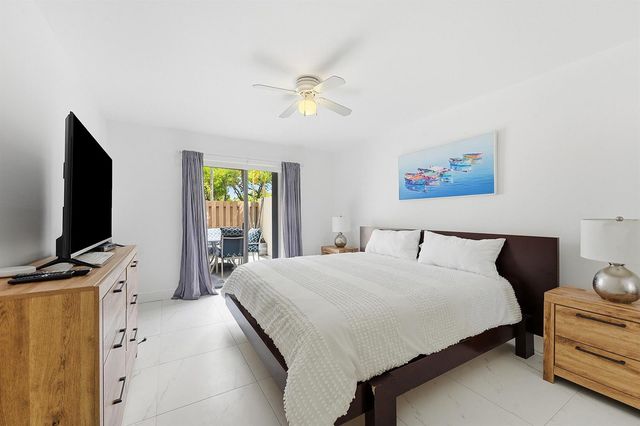 602 Executive Center Drive Unit 105, West Palm Beach, FL 33401
