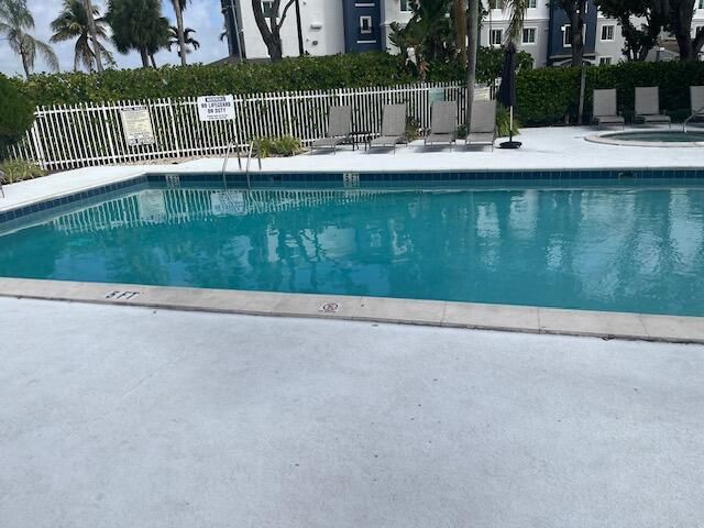 602 Executive Center Drive Unit 105, West Palm Beach, FL 33401