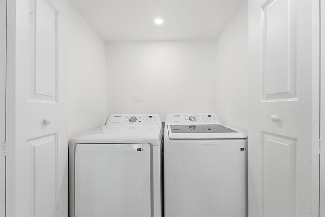 602 Executive Center Drive Unit 105, West Palm Beach, FL 33401