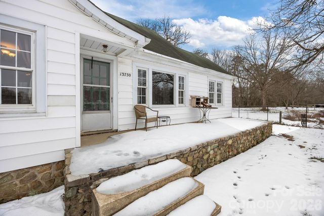 13750 US 52 Highway, Gold Hill, NC 28071