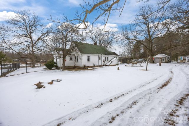 13750 US 52 Highway, Gold Hill, NC 28071