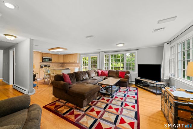 168 West Pearl Road, Torrington, CT 06790