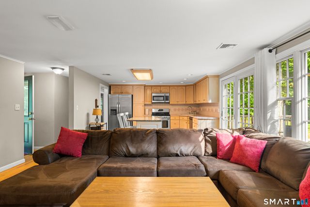168 West Pearl Road, Torrington, CT 06790