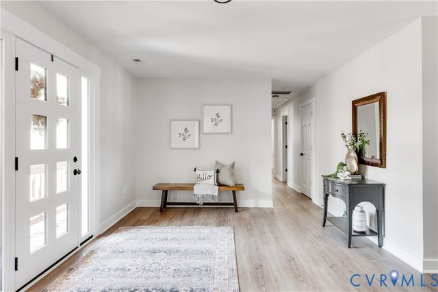 10298 Jamestown Rd, Ashland, VA 23005