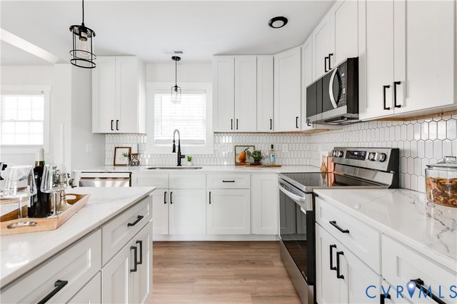 10298 Jamestown Rd, Ashland, VA 23005