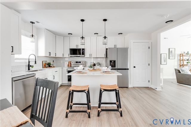 10298 Jamestown Rd, Ashland, VA 23005