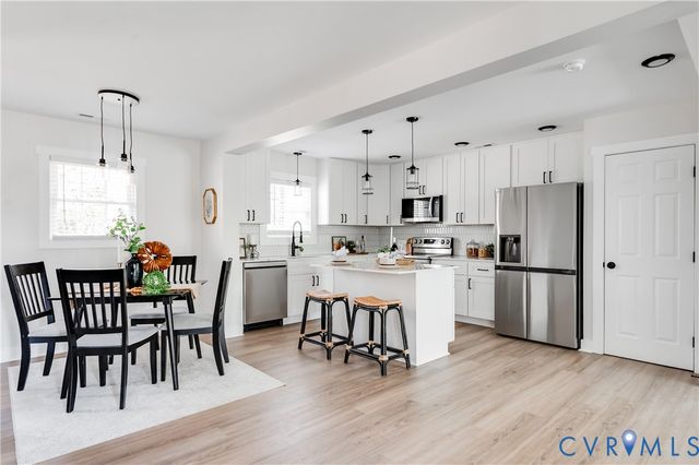 10298 Jamestown Rd, Ashland, VA 23005