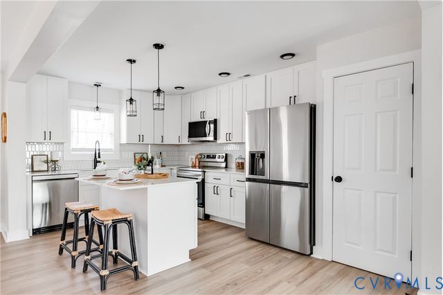 10298 Jamestown Rd, Ashland, VA 23005