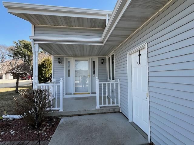 1711 Blue Heron DRIVE, Two Rivers, WI 54241