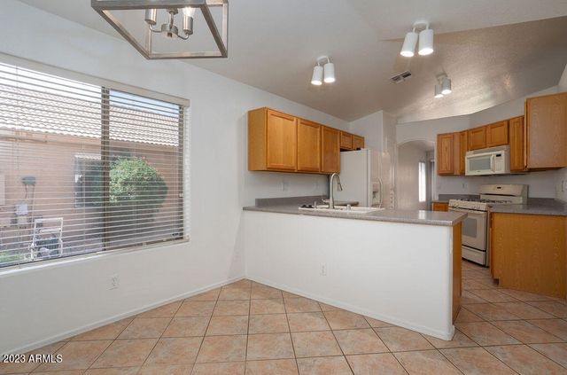 1452 W BLUE RIDGE Way, Chandler, AZ 85248