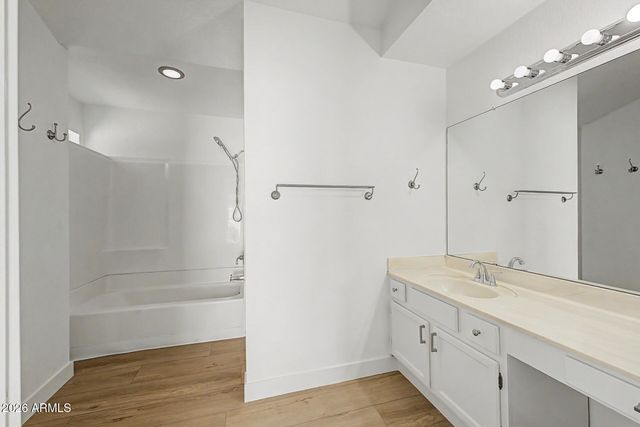 1132 W CALLE DEL NORTE --, Chandler, AZ 85224