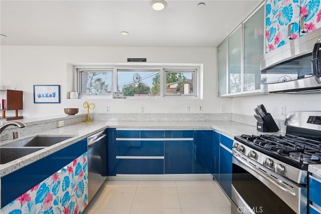 3640 Roseview Avenue, Los Angeles, CA 90065