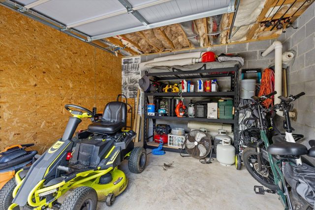 61 Blue Herron Drive, Rock Spring, GA 30739