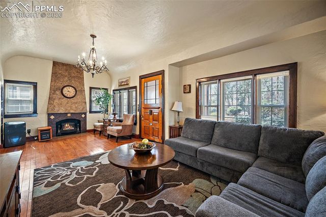 1929 Woodburn Street, Colorado Springs, CO 80906