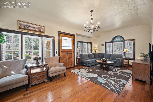 1929 Woodburn Street, Colorado Springs, CO 80906