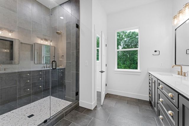 26 Henry Lane, Bella Vista, AR 72715