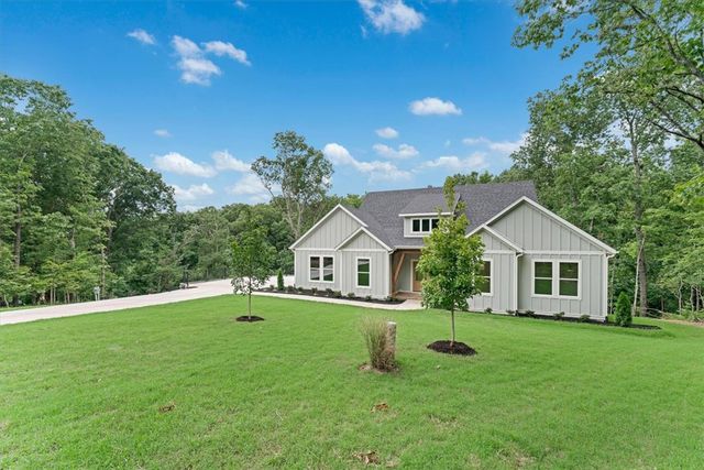26 Henry Lane, Bella Vista, AR 72715