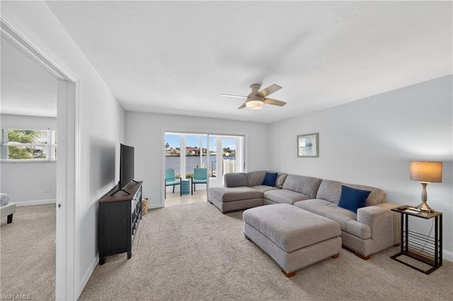 1714 Bikini CT 105, Cape Coral, FL 33904