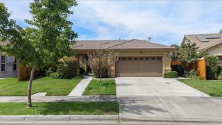 1738 Adams Creek Way, Oakdale, CA 95361