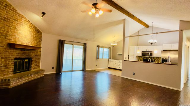 5659 Wood Oak, San Antonio, TX 78233