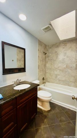 5659 Wood Oak, San Antonio, TX 78233