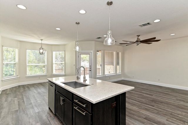 2903 Davis CV, Lago Vista, TX 78645