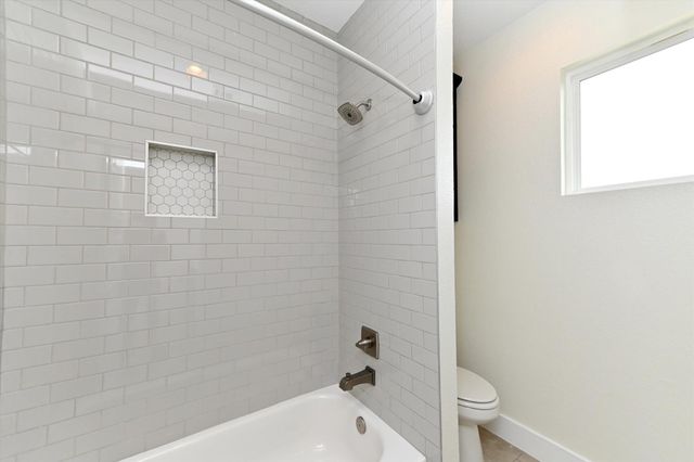 2903 Davis CV, Lago Vista, TX 78645