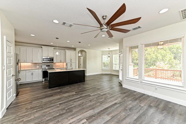 2903 Davis CV, Lago Vista, TX 78645