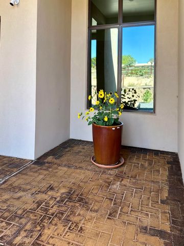 30 Vereda De Chapparal, Corrales, NM 87048