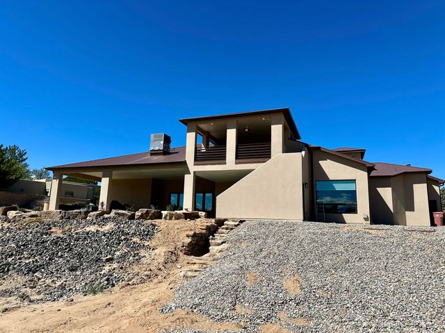 30 Vereda De Chapparal, Corrales, NM 87048
