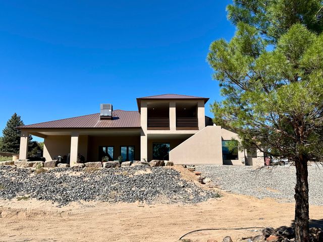 30 Vereda De Chapparal, Corrales, NM 87048