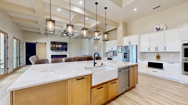 30 Vereda De Chapparal, Corrales, NM 87048